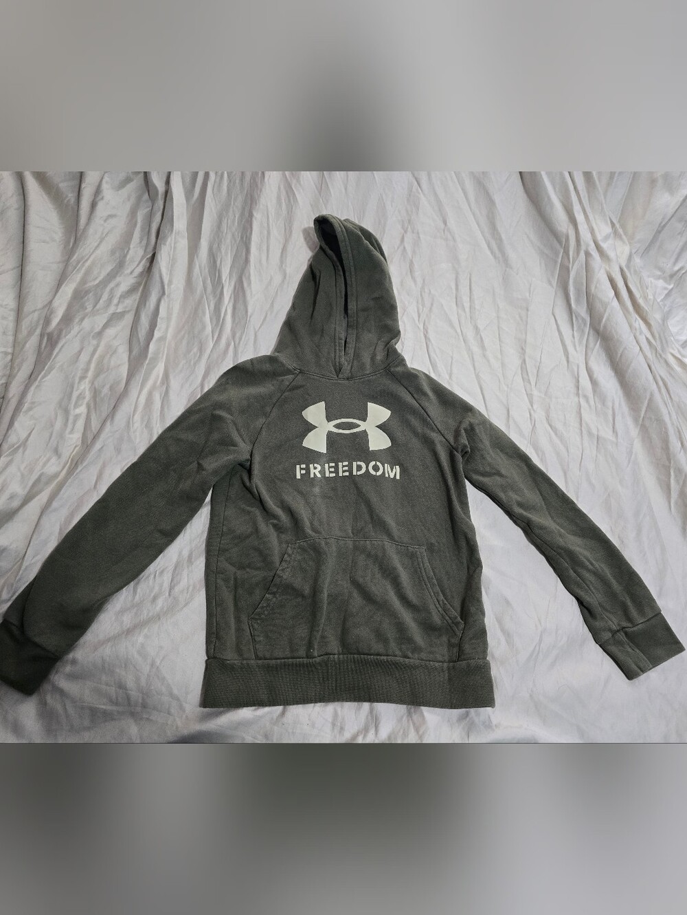 Under Armour Olive Green Fleece-Lined Hoodie - Picture 1 of 3